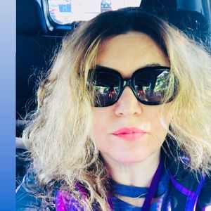 Meet your Posher, Serpil